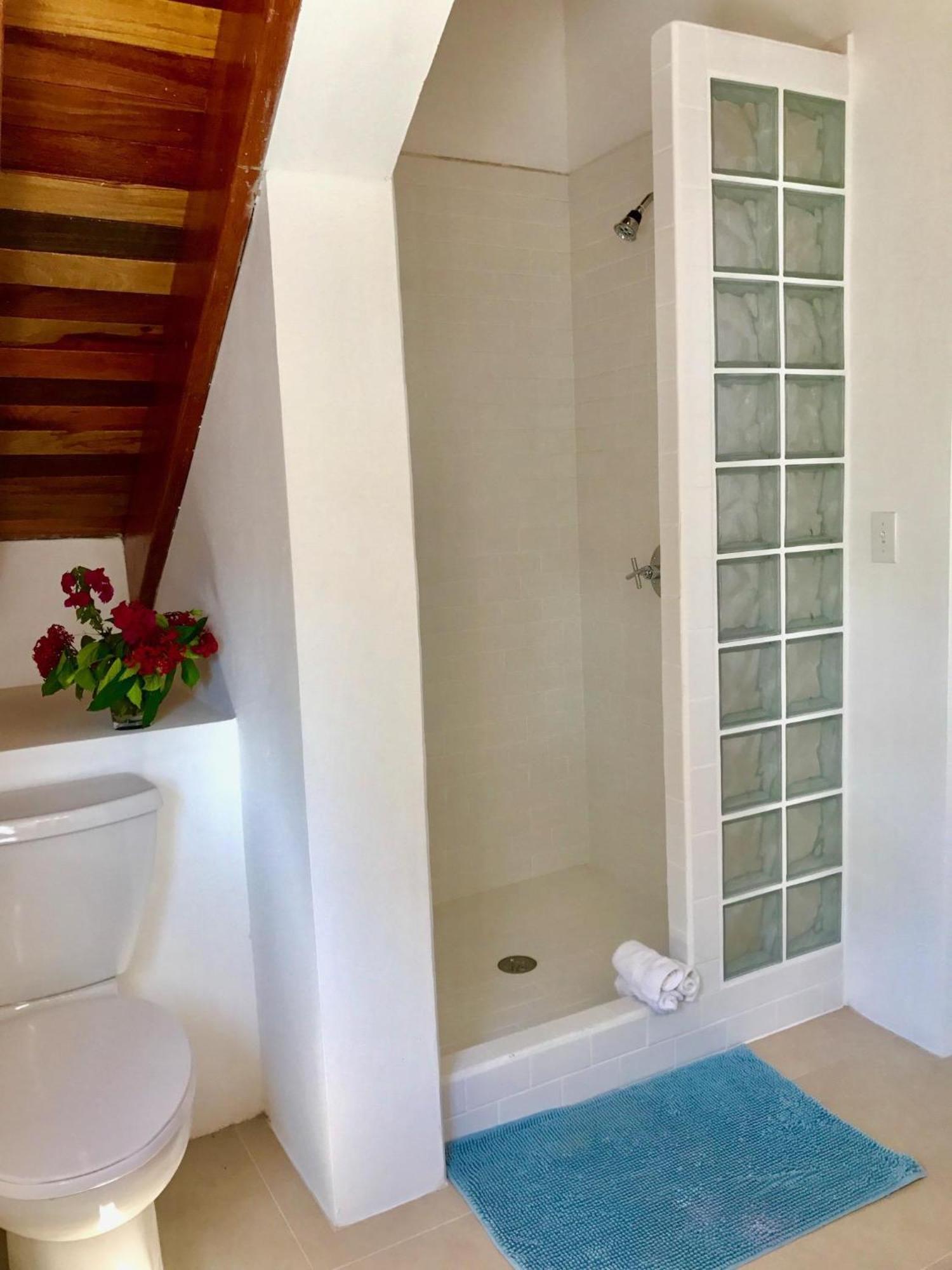 Velento Partial Ocean View Penthouse #7 Villa Caye Caulker Luaran gambar
